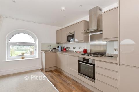 2 bedroom apartment for sale, Main Road, Havenstreet, Isle of Wight