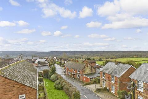 2 bedroom apartment for sale, Main Road, Havenstreet, Isle of Wight