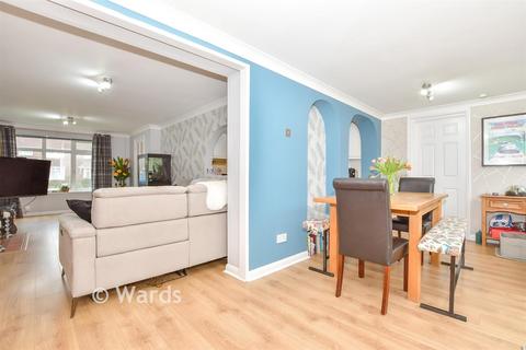 3 bedroom semi-detached house for sale, Laburnum Drive, Larkfield, Aylesford, Kent