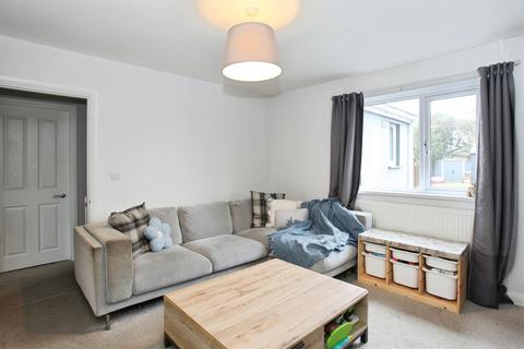 undefined, Second Avenue, CAERPHILLY