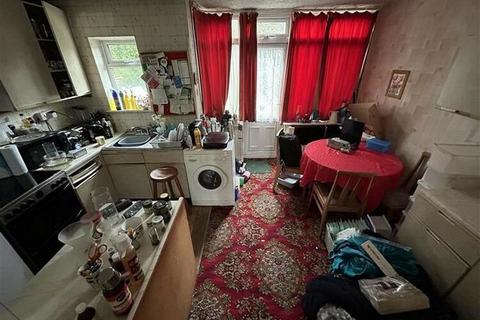 2 bedroom semi-detached house for sale, Egerton Street, Manchester M25