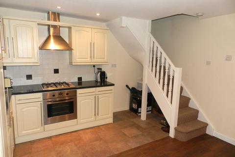 2 bedroom terraced house to rent, Derwent Rise, Flitwick