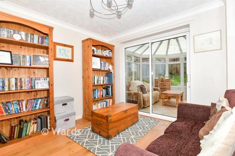 4 bedroom detached house for sale, Whiffen Walk, West Malling ME19
