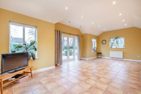 undefined, Pulford Court, Pulford CH4