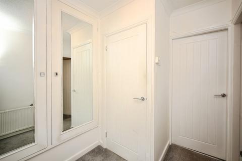 2 bedroom flat for sale, Chelmscote Road, Solihull