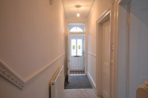 3 bedroom semi-detached house to rent, Moor Road, Leyland PR26