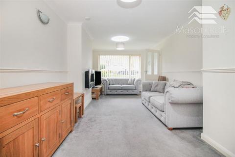 3 bedroom semi-detached house to rent, Milton Keynes MK3