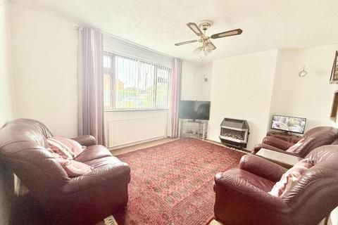 3 bedroom semi-detached house for sale, Leathwaite Close, Limbury Mead, Luton, Bedfordshire, LU3 2TG