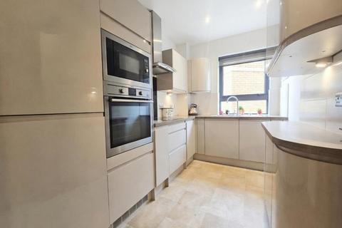 2 bedroom flat for sale, St Georges Lane, Shoebury Garrison, Essex, SS3 9QH