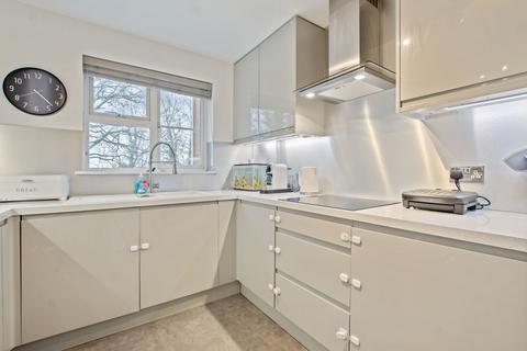 2 bedroom apartment for sale, Alder Heights, Poole BH12