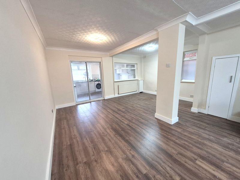 Lounge Dining Room