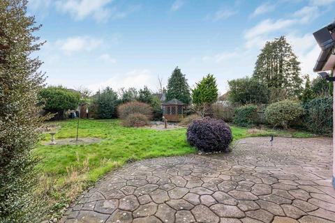 undefined, Pinewood Close, Orpington, BR6 8BB