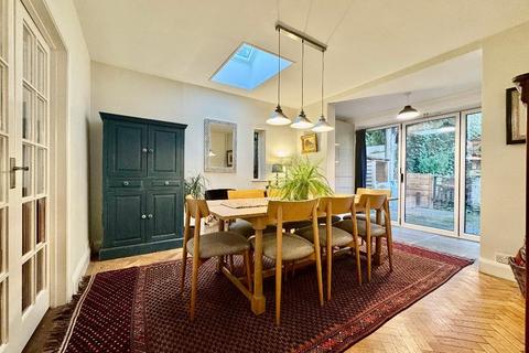 undefined, Hart Hill Drive, St Annes, Luton, Bedfordshire, LU2 0AX