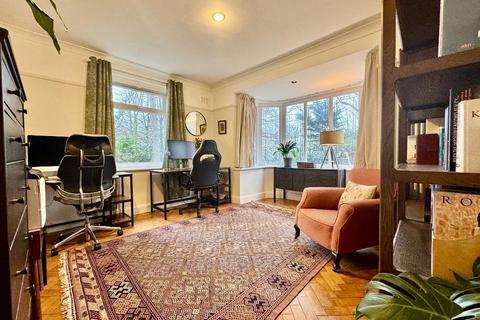 undefined, Hart Hill Drive, St Annes, Luton, Bedfordshire, LU2 0AX