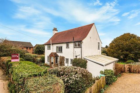 3 bedroom detached house for sale, Farleigh Road, Warlingham, CR6 9EJ