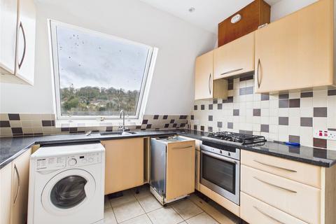4 bedroom maisonette to rent, Godstone Road, Kenley, CR8