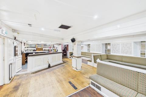 Pub to rent, 3-5 Ogilvie St Dundee DD4 6SB