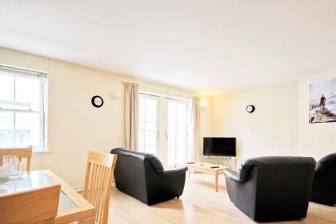 2 bedroom apartment to rent, Stockwell Road, London, SW9