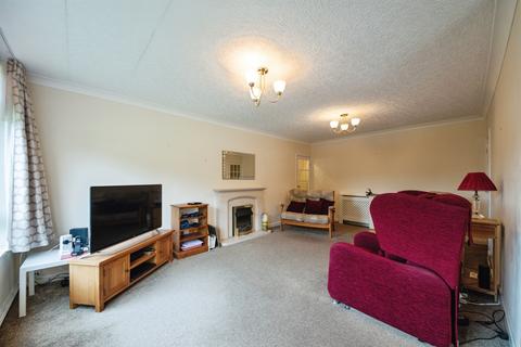2 bedroom house for sale, Chelmscote Road, Solihull