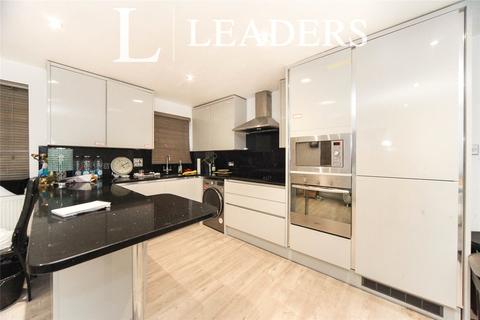 2 bedroom apartment for sale, Treetop Close, Luton, Bedfordshire