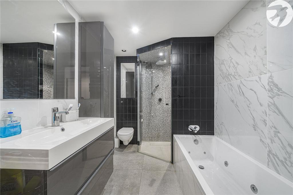 Ground Flr Bathroom