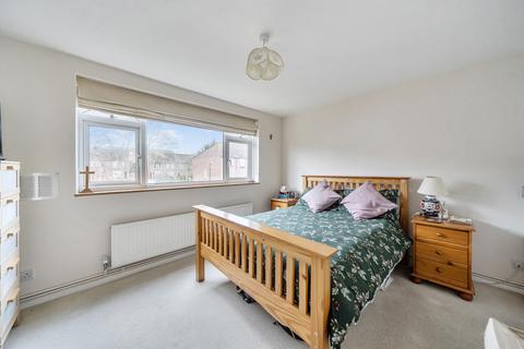 undefined, Wisteria Road, London