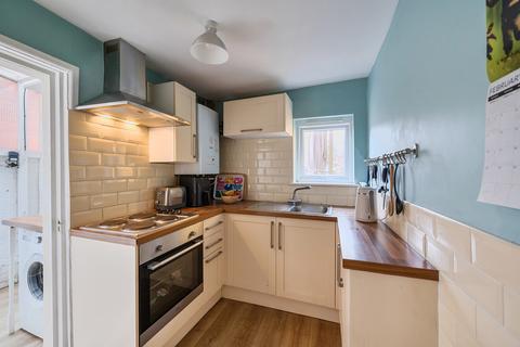 2 bedroom terraced house for sale, Shaftesbury Road, Reading, Berkshire