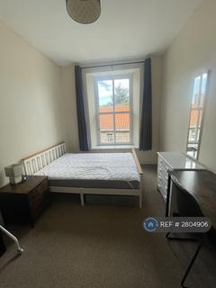 3 bedroom flat to rent, Don St, Aberdeen, AB24