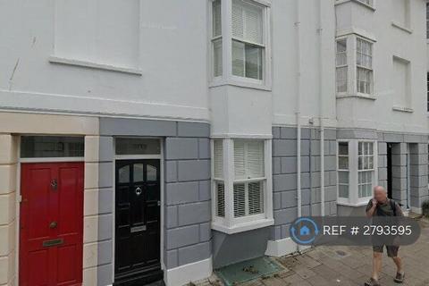 1 bedroom in a house share to rent, Over St, Brighton, BN1