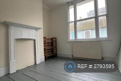 1 bedroom in a house share to rent, Over St, Brighton, BN1