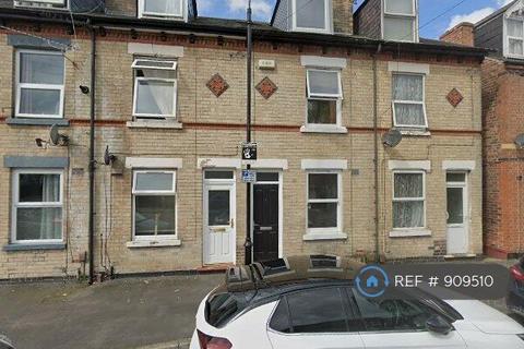 3 bedroom terraced house to rent, Lamcote Grove, Nottingham, NG2