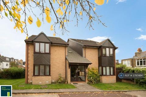2 bedroom flat to rent, Beaulieu Place, London, W4