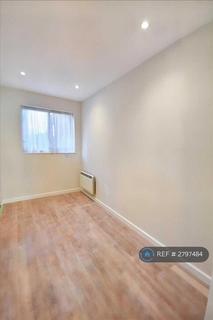 2 bedroom flat to rent, Beaulieu Place, London, W4