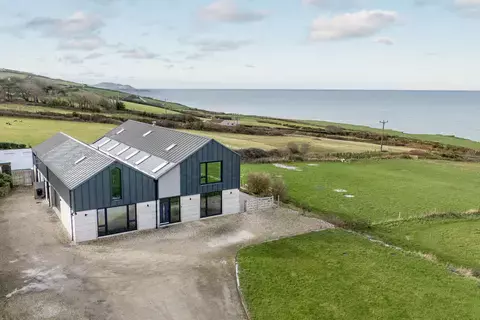 4 bedroom detached house for sale - Lowena House, Peel Road, Kirk Michael