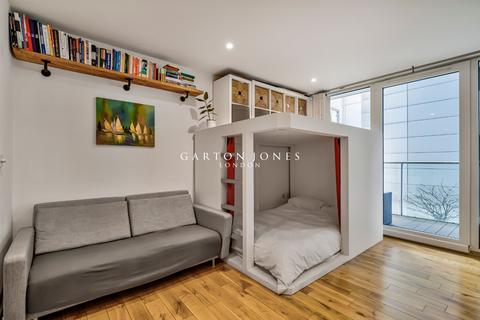 Studio for sale, Warwick Building, 366 Queenstown Road, London, SW11