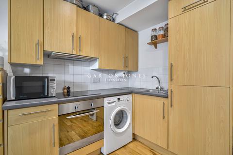 Studio for sale, Warwick Building, 366 Queenstown Road, London, SW11