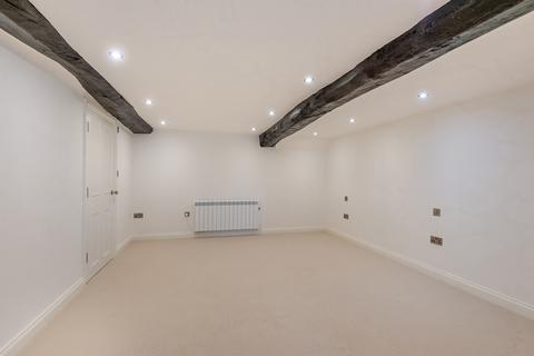 undefined, St. Marys Street, Stamford