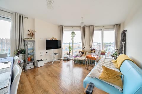 2 bedroom flat for sale, Charrington Place, St. Albans