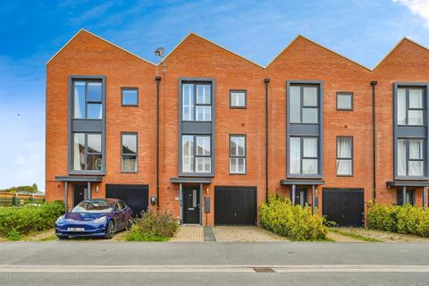 4 bedroom townhouse for sale, Kingsway Boulevard, Derby
