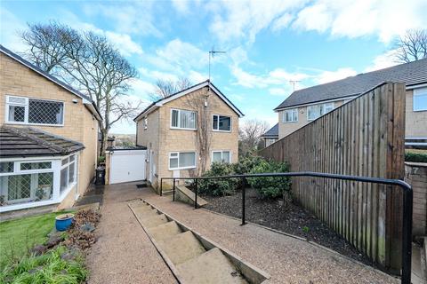 4 bedroom detached house for sale, Chestnut Grove, Calverley, Pudsey, West Yorkshire