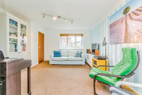 3 bedroom terraced house for sale, Kirton Close, Cardiff
