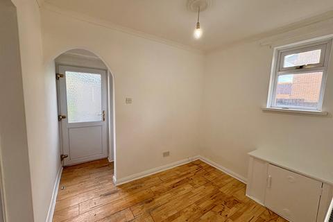 3 bedroom end of terrace house for sale, Redhouse Crescent, Cardiff