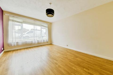 1 bedroom ground floor flat for sale, John Barker Place, Hitchin
