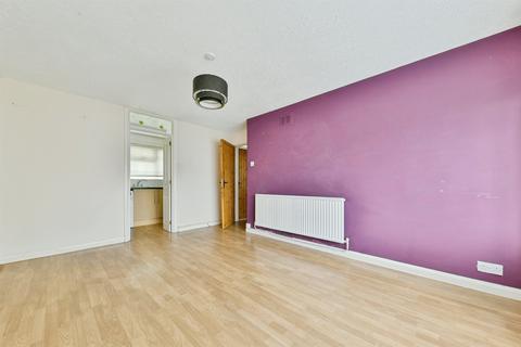 1 bedroom ground floor flat for sale, John Barker Place, Hitchin
