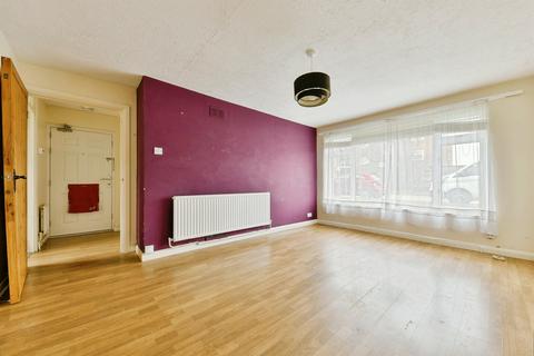 1 bedroom ground floor flat for sale, John Barker Place, Hitchin