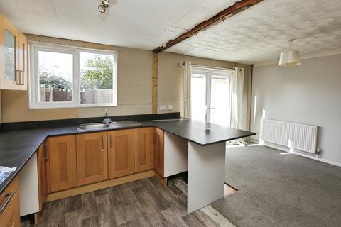 3 bedroom terraced house for sale, Elmore Road, Lee-On-The-Solent
