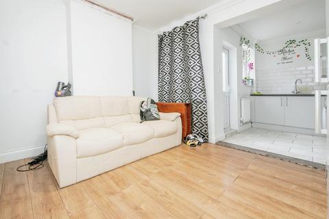 undefined, Bond Street, Ipswich