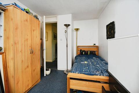 1 bedroom flat for sale, John Street, BRIGHTON
