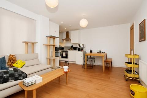 2 bedroom apartment for sale, Charrington Place, St. Albans