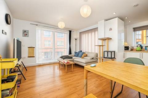2 bedroom apartment for sale, Charrington Place, St. Albans